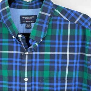 American Eagle Outfitters Mens Blue and Green Plaid long Sleeved Shirt XLT K0018
